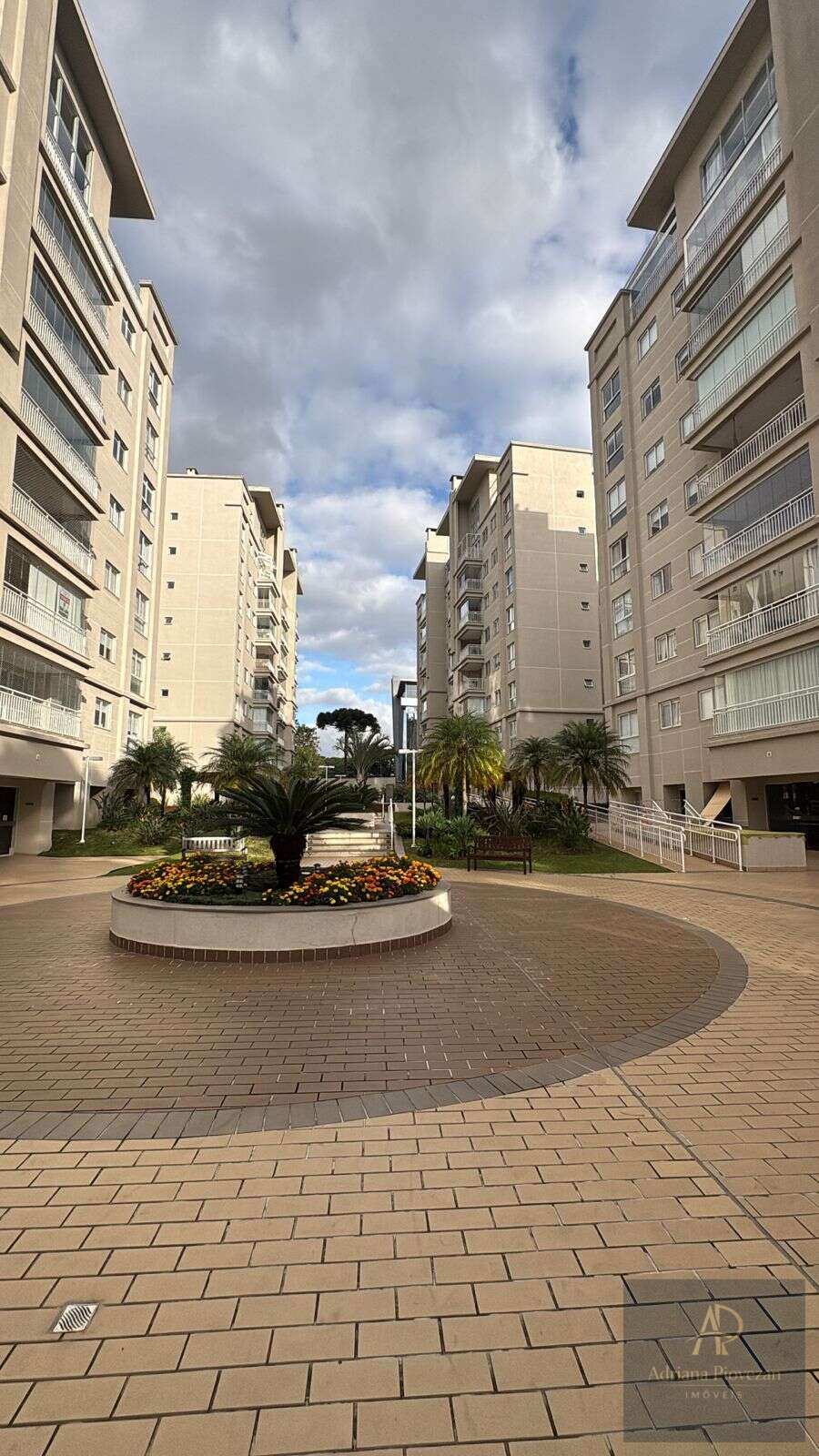 Apartamento à venda, no Edifício Boulevard Iguaçu em Curitiba, Água Verde, com 3 quartos, 98,54m² - Adriana Piovezan Imóveis