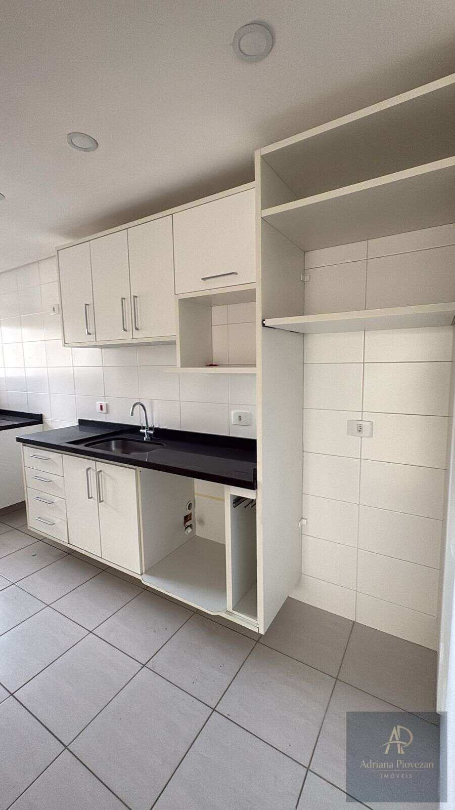  - Apartamento à venda, no Edifício Boulevard Iguaçu em Curitiba, Água Verde, com 3 quartos, 98,54m²