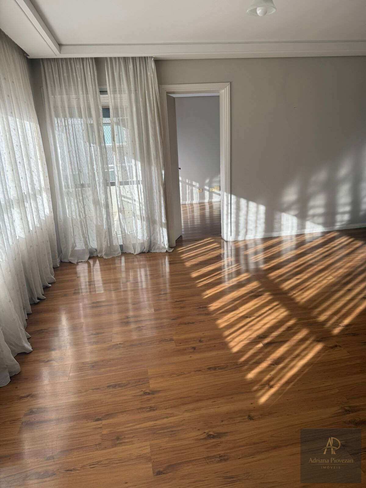 Apartamento à venda com 4 quartos, 249,00m² - Batel,Curitiba