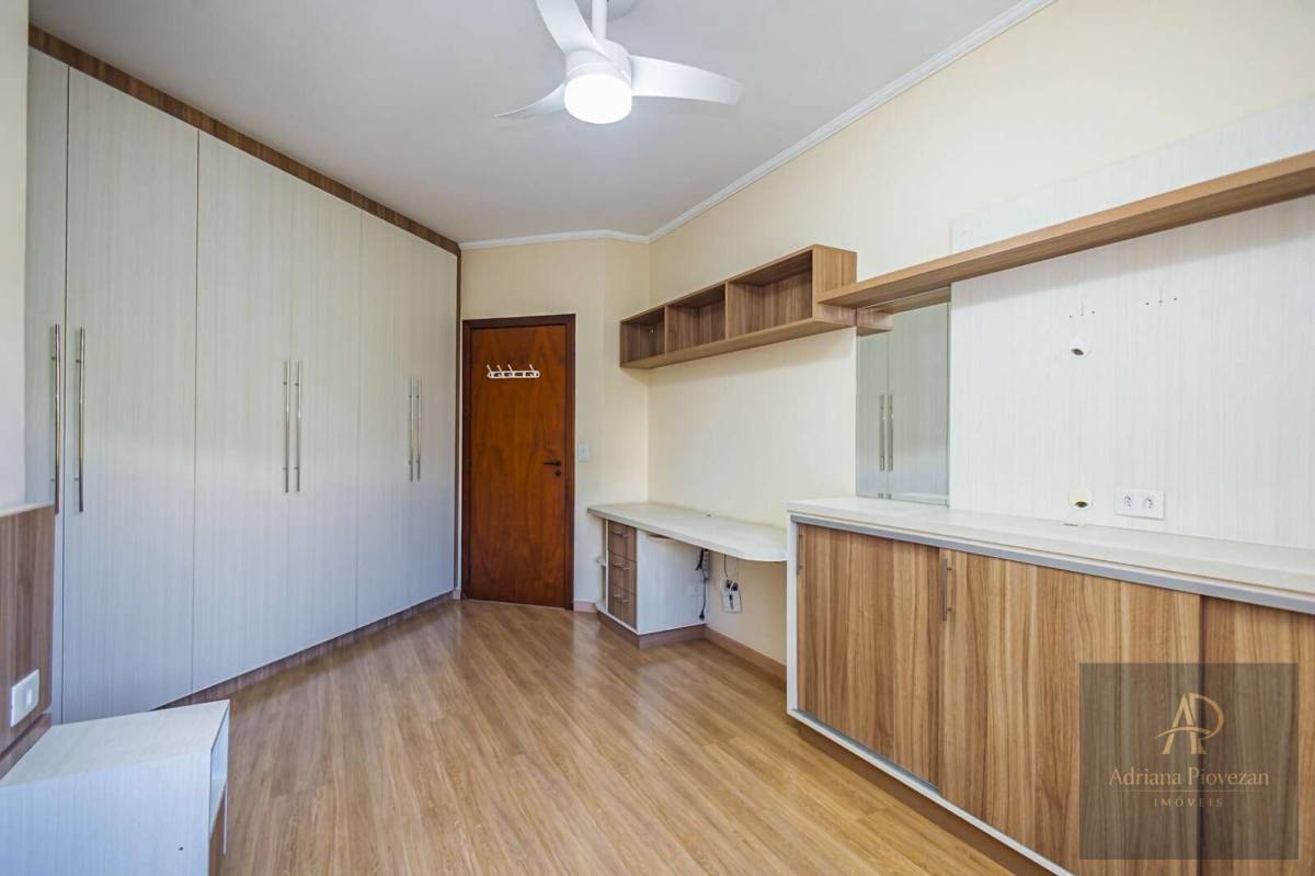 Apartamento à venda com 3 quartos, 152,67m² - Bacacheri,Curitiba