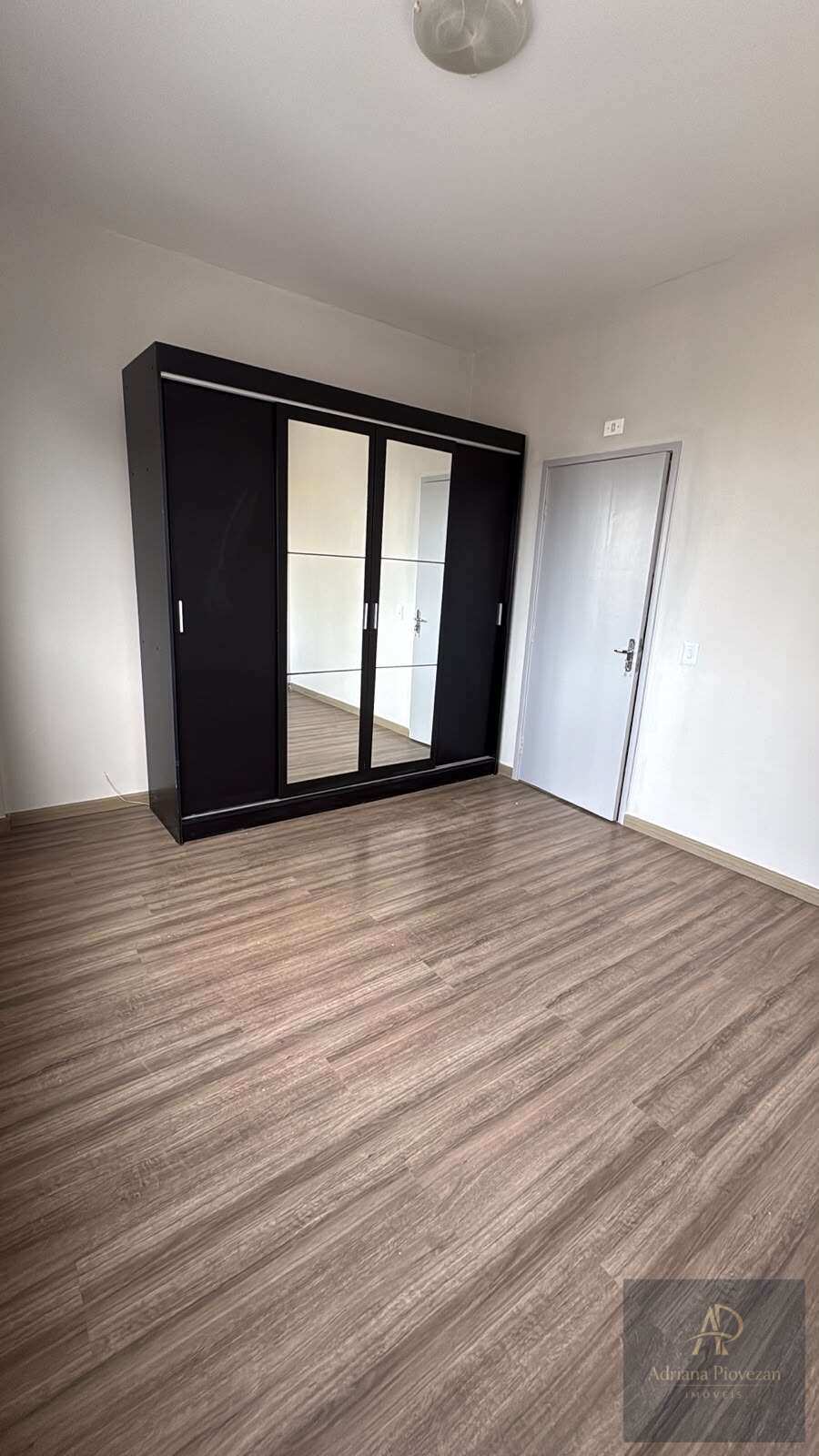 - Apartamento para alugar em Curitiba, centro, com 1 quarto, 62,50m²