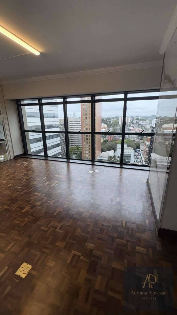  - Sala comercial para locação com 104m2 no Centro Cívico, CCCA.