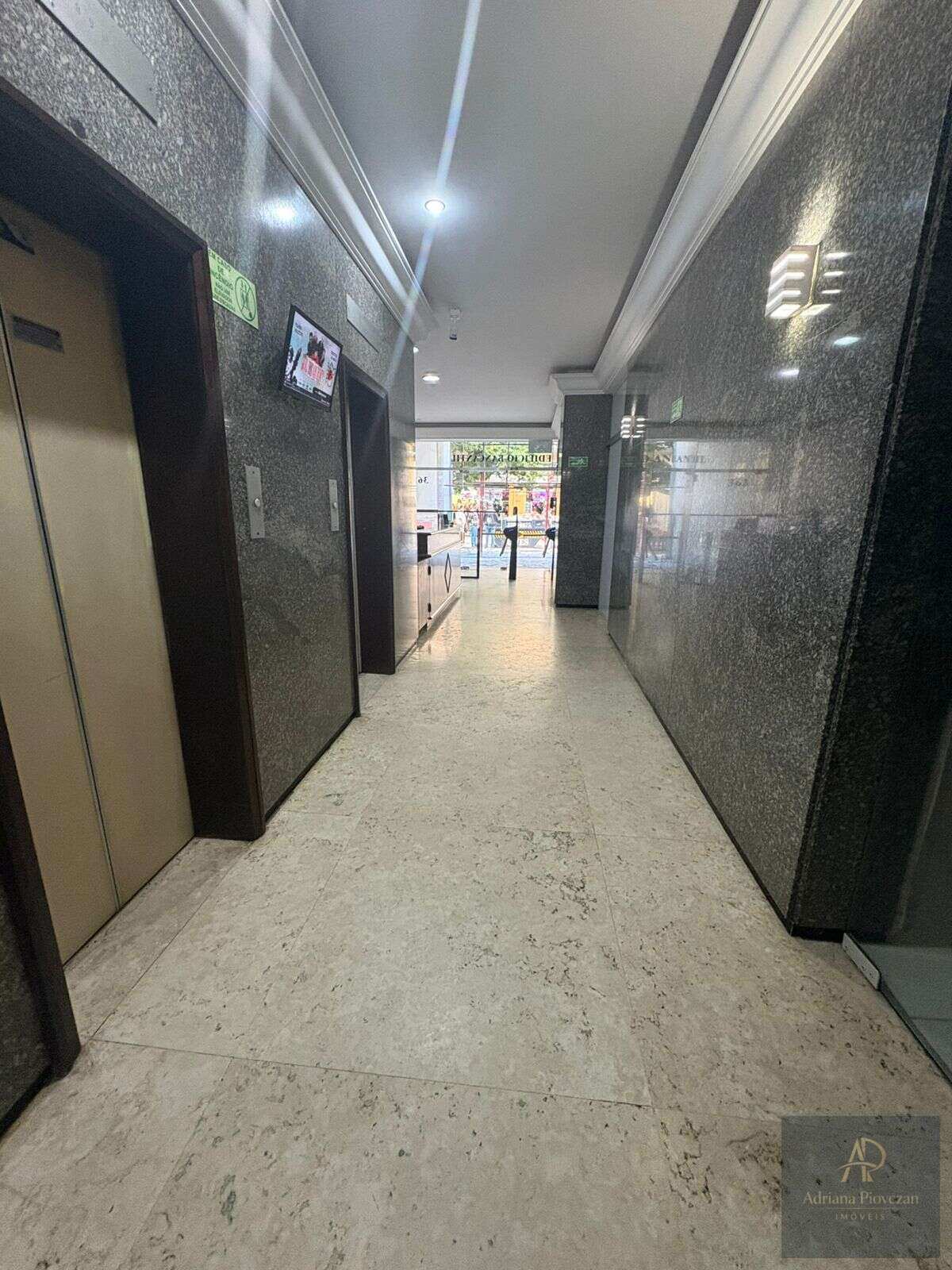 - Sala comercial à venda em Curitiba, Centro, 141,48m²